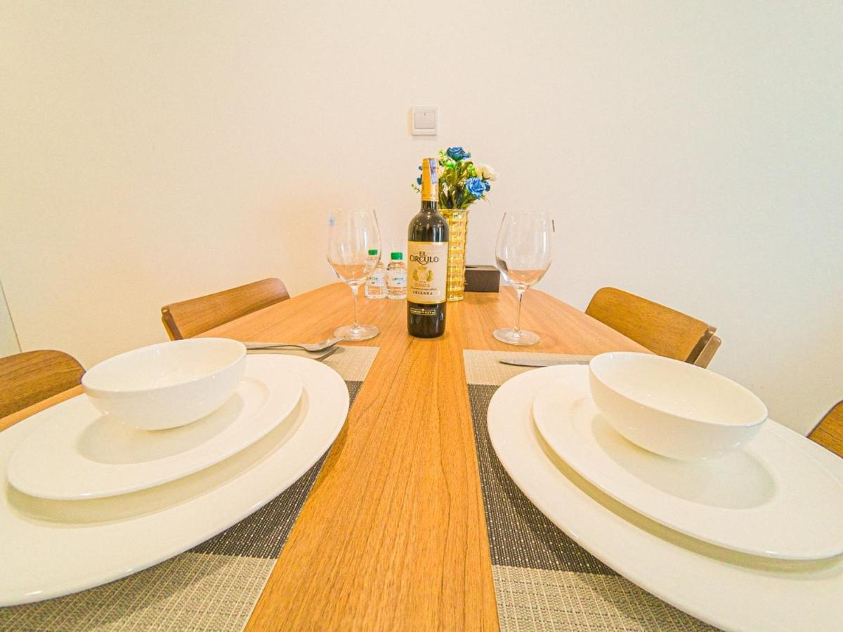 Vinhomes Binh Thanh Official Luxury Apartment ホーチミン市 エクステリア 写真