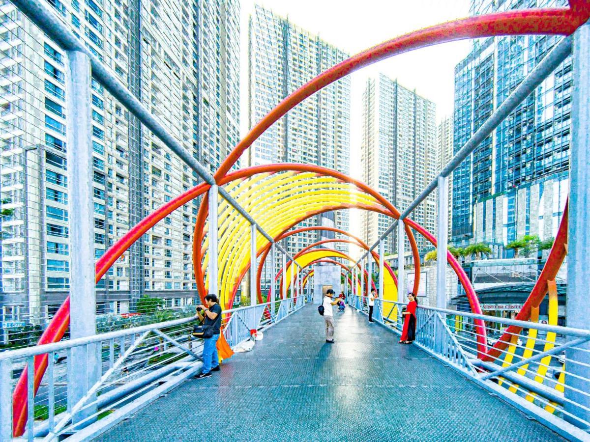 Vinhomes Binh Thanh Official Luxury Apartment ホーチミン市 エクステリア 写真