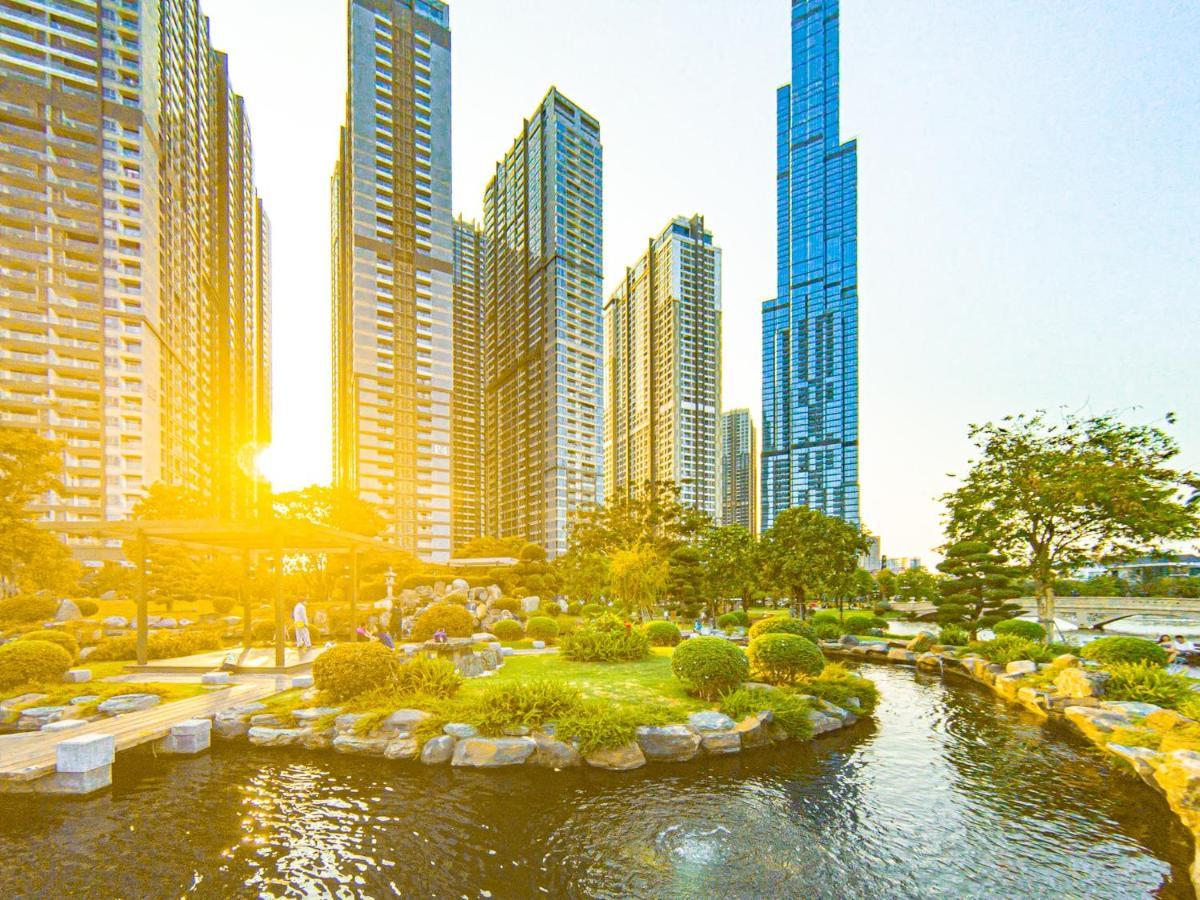 Vinhomes Binh Thanh Official Luxury Apartment ホーチミン市 エクステリア 写真
