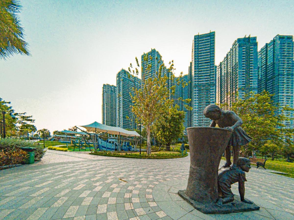 Vinhomes Binh Thanh Official Luxury Apartment ホーチミン市 エクステリア 写真